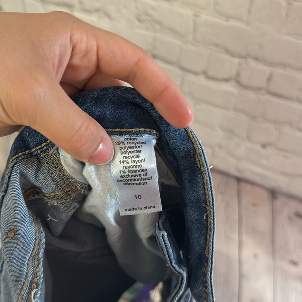 NWT M Jeans by Maurices Mid-Rise Jean Shorts - Picture 8 of 8